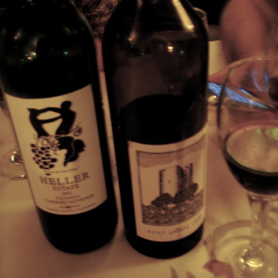 Pio Pio, NYC: Red wine showdown + flashing lights.