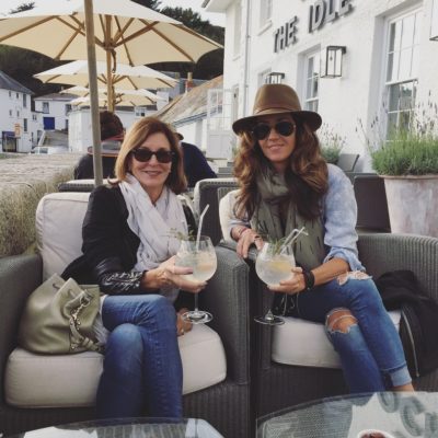 A pretty good European packing list + a Shopbop sale.